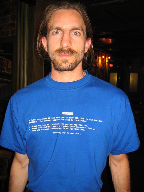 Guillaume et son Blue T Of Death